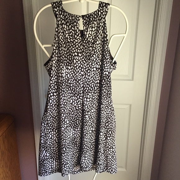 Brown and white short summer dress - Picture 5 of 8